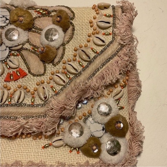 Francesca's Sea Shell Beaded Clutch Purse NWT - Picture 11 of 12